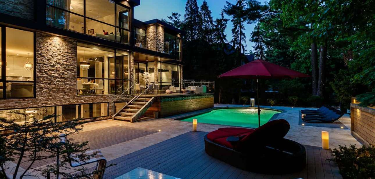 $13 million Toronto mansion featured in a LAPSOFLUX property tour