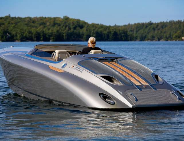 Jimmy Williams’ Fearless 28 Porsche boat featured in LAPSOFLUX