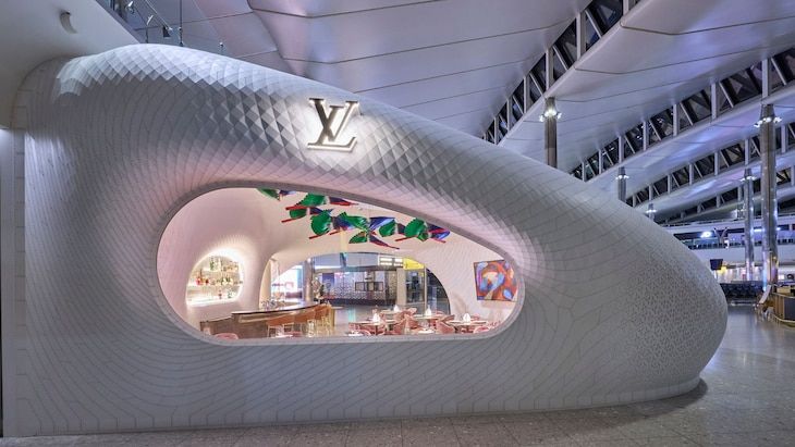 Louis Vuitton's Le Café Cyril Lignac: Heathrow Terminal 2 for Luxury Travelers