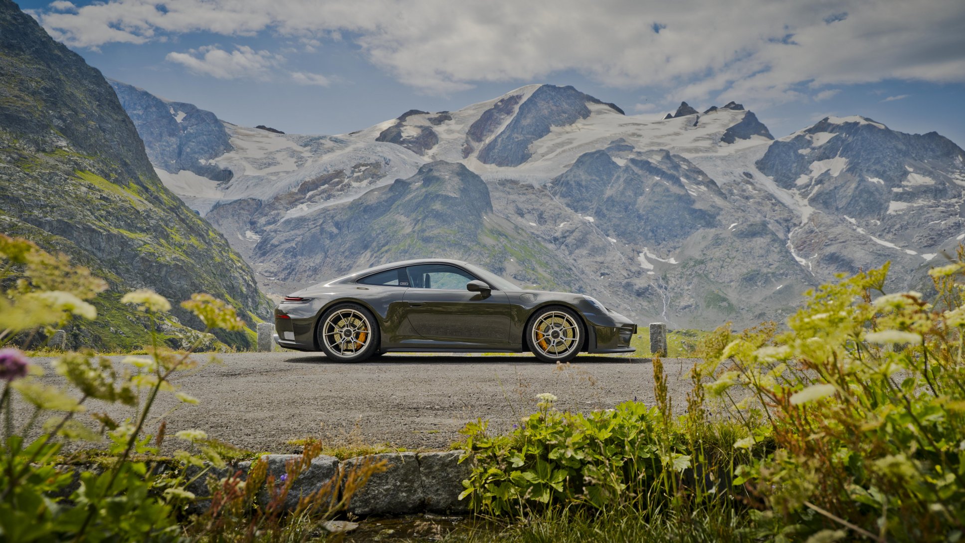 Porsche 911 GT3 Bergsport on an Alpine road