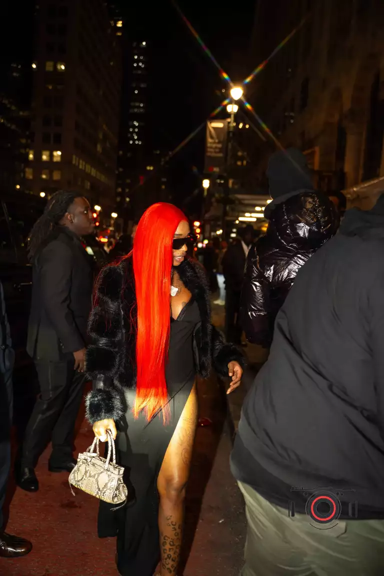 Security outside Casa Cipriani during Drake’s birthday celebration.