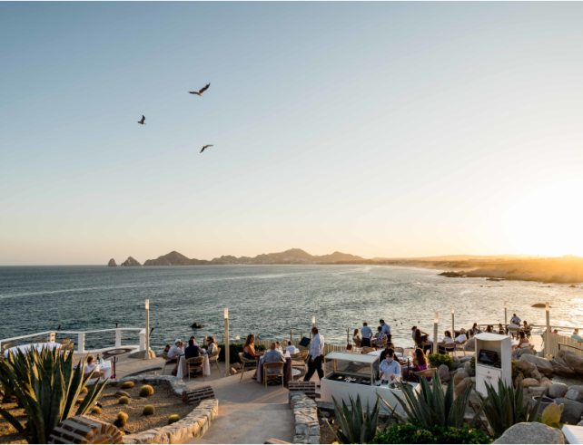 Sunset Monalisa Cabo panoramic oceanfront restaurant