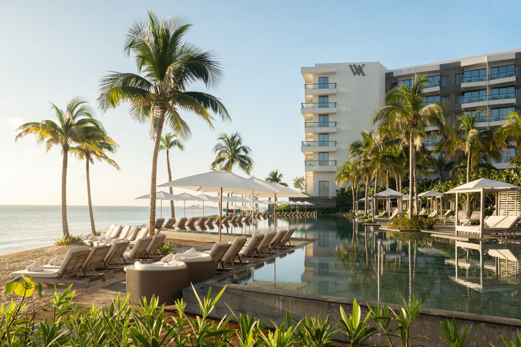 Waldorf Astoria Riviera Maya beachfront pool and Bali beds